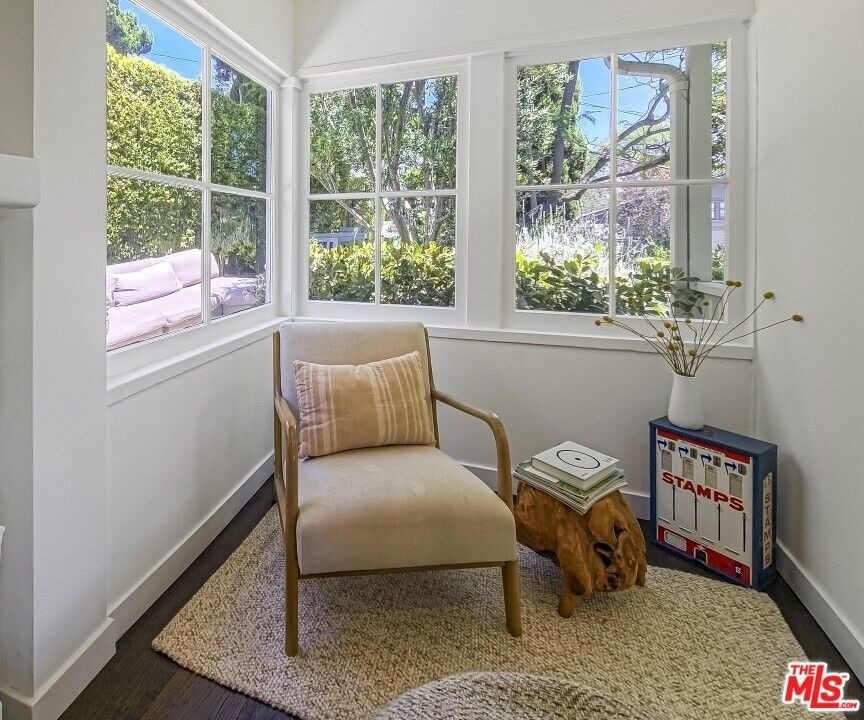 1616 Cerro Gordo Street - Photo 12