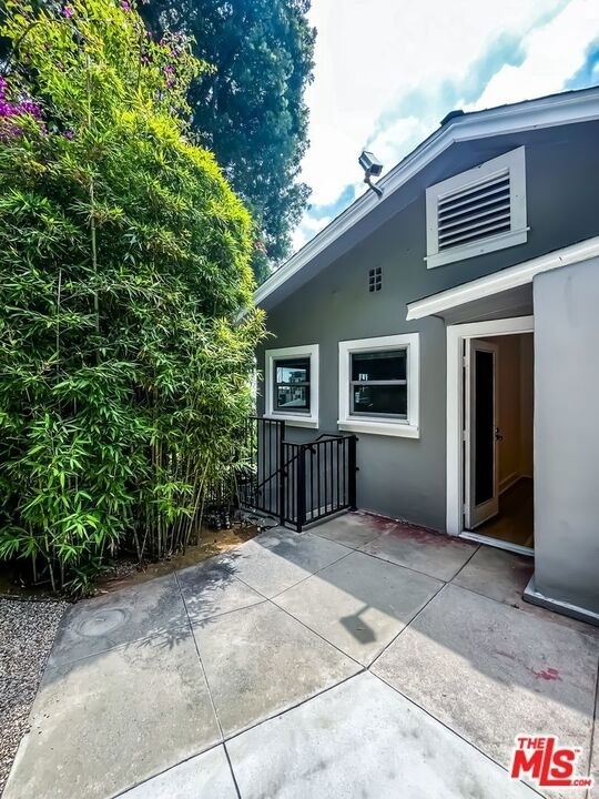 1233 Ozeta Terrace - Photo 26