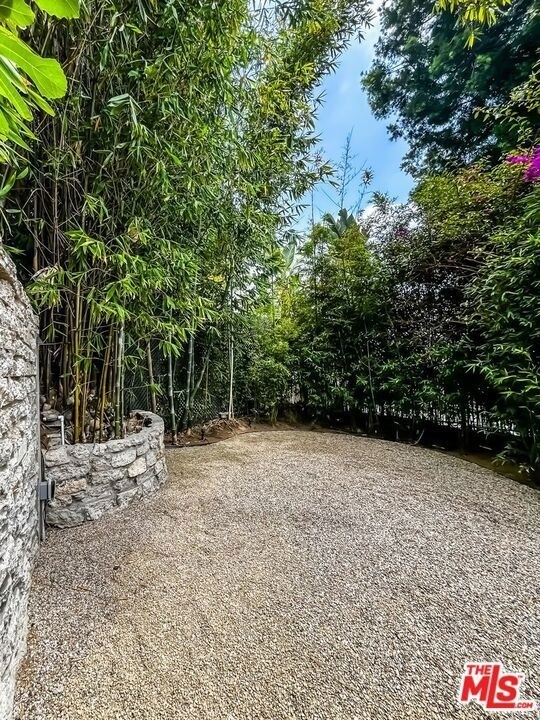 1233 Ozeta Terrace - Photo 27
