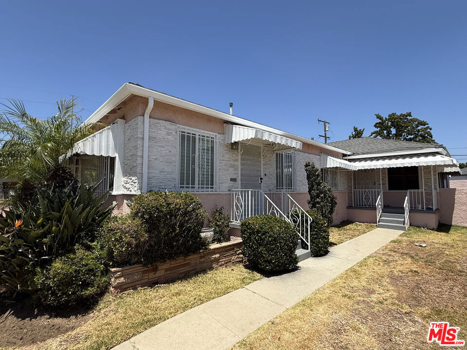 5908 S Fairfax Avenue - Photo 0