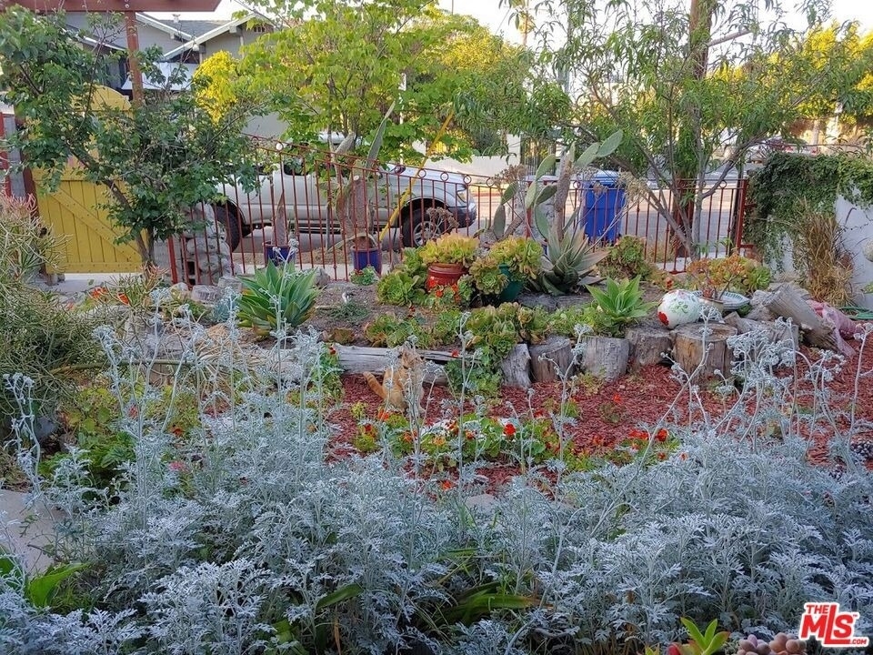 2230 Inez Street - Photo 5