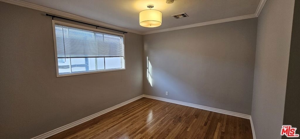 1227 S Holt Avenue - Photo 7