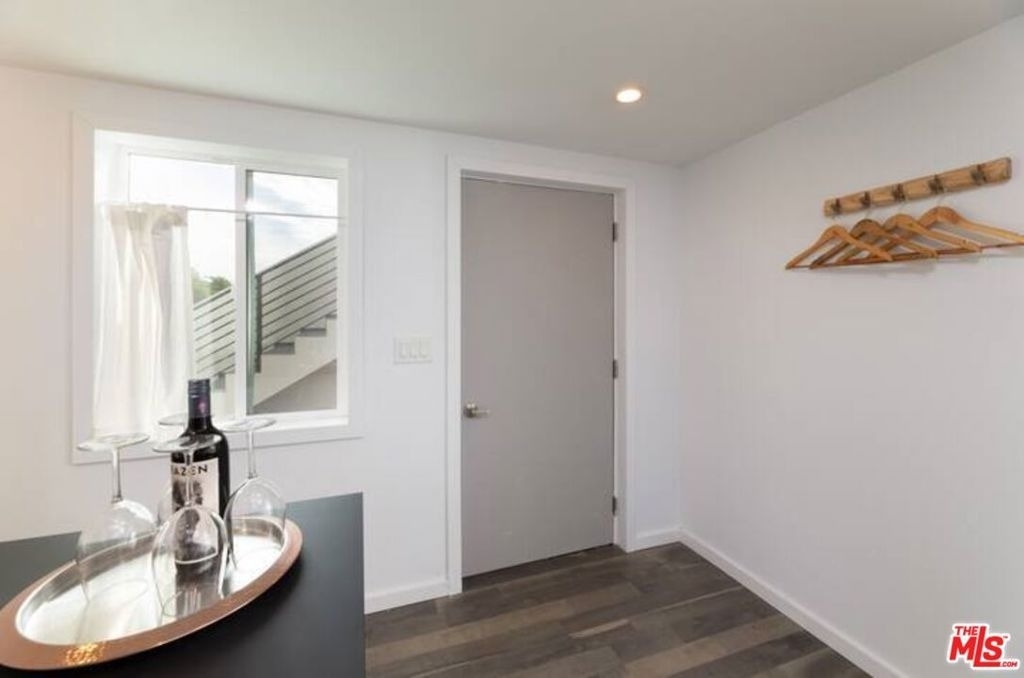 4839 Seldner Avenue - Photo 7