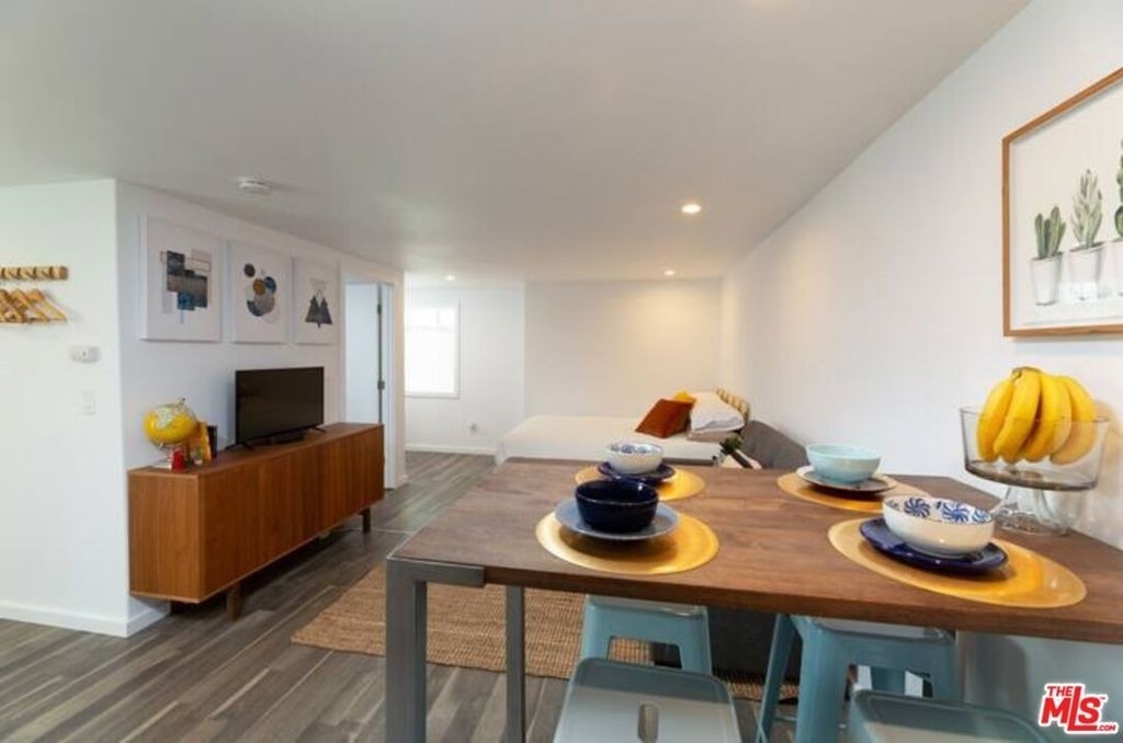4839 Seldner Avenue - Photo 4
