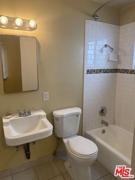 11317 1/2 Iowa Avenue - Photo 9