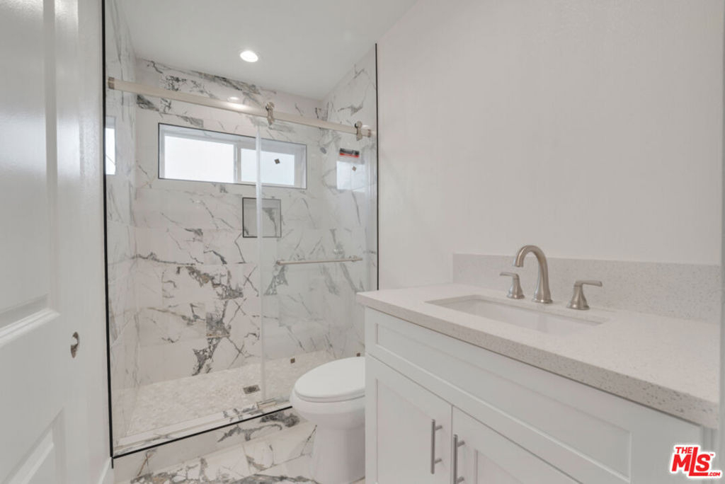 529 W 90th Street - Photo 11