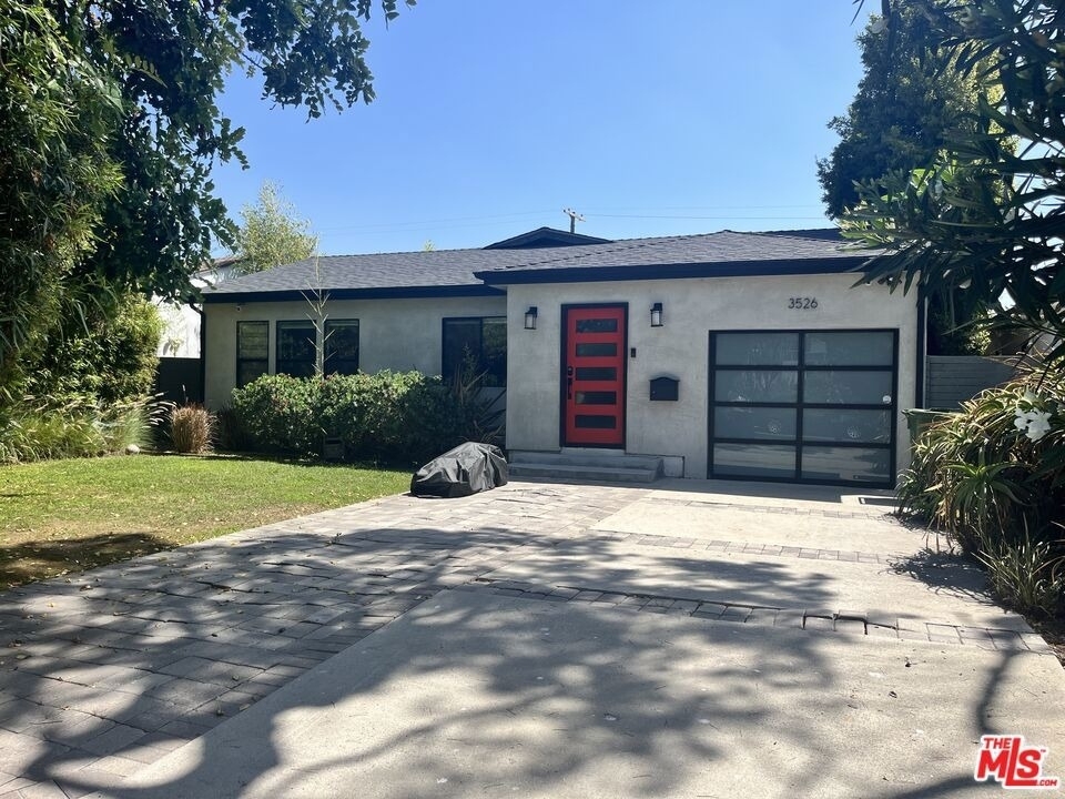3526 Kelton Avenue - Photo 0