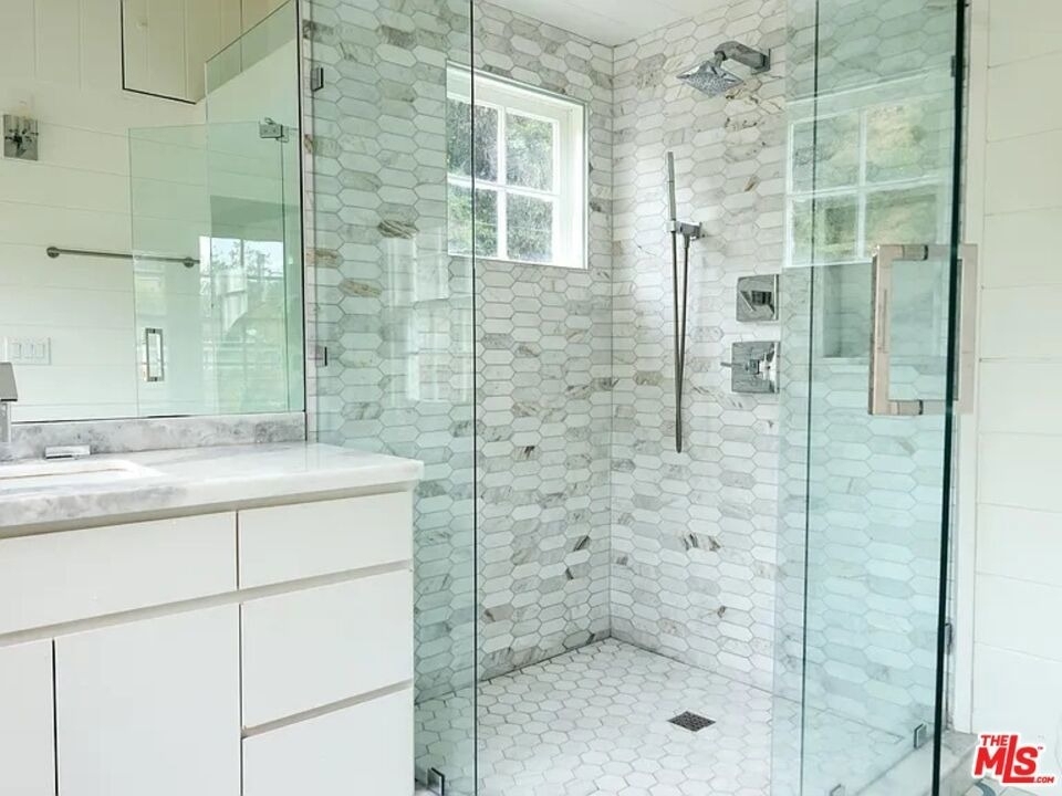 1322 N Beverly Glen Boulevard - Photo 13