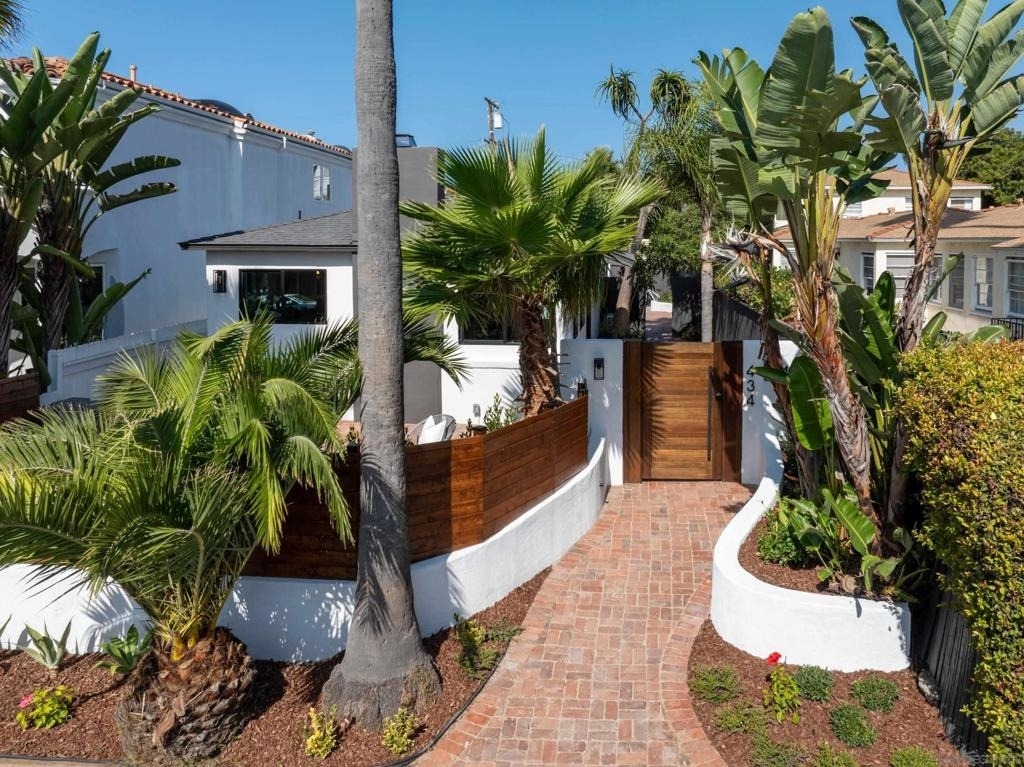 436 Bonair - Photo 16
