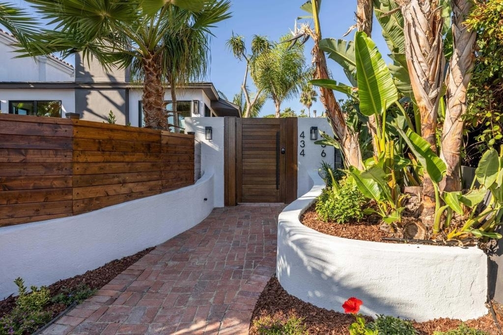 436 Bonair - Photo 15