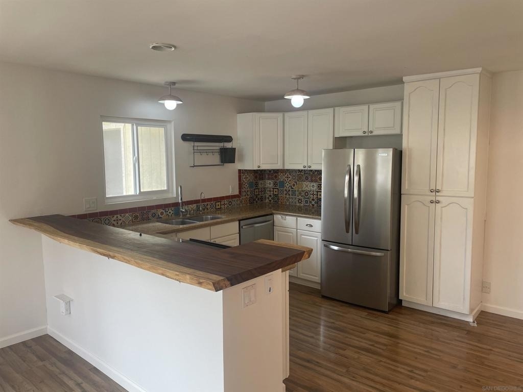 1834 Eastwood Lave - Photo 4