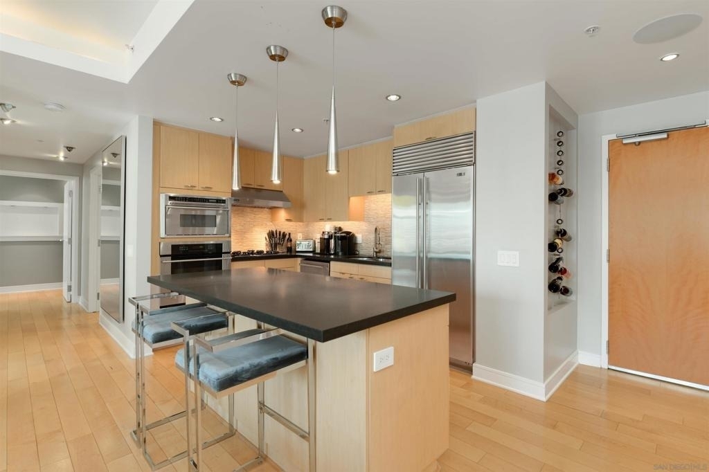 645 Front St. - Photo 5