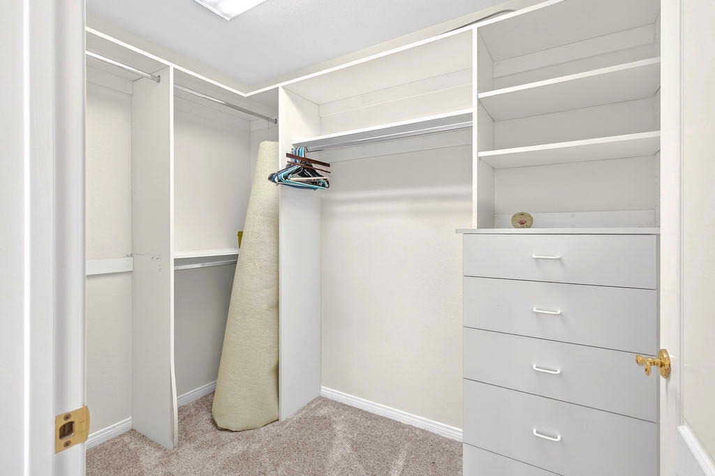 42419 Adams Street - Photo 10