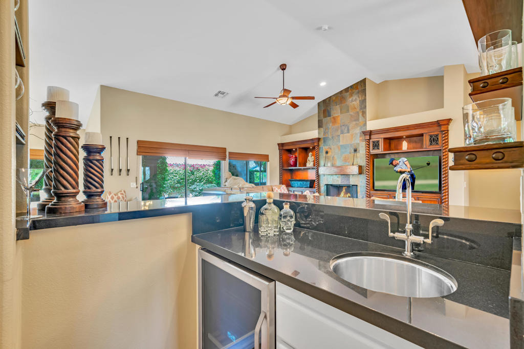 45607 Pelican Hill Court - Photo 14