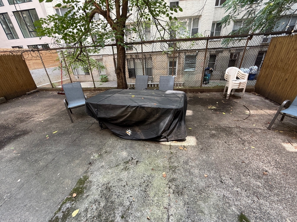 440 East 78th Street - Photo 3