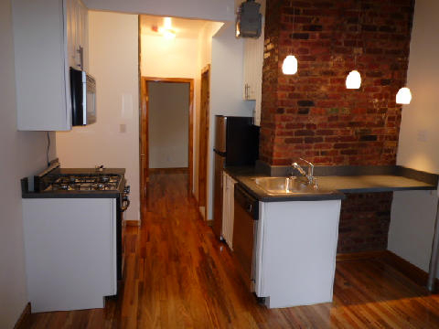 Cornelia & Bleecker - Photo 0