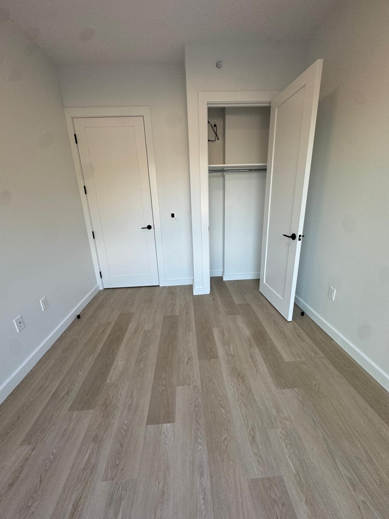 1615 Cedar Street - Photo 9