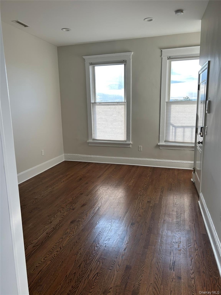 195 Main Street - Photo 1