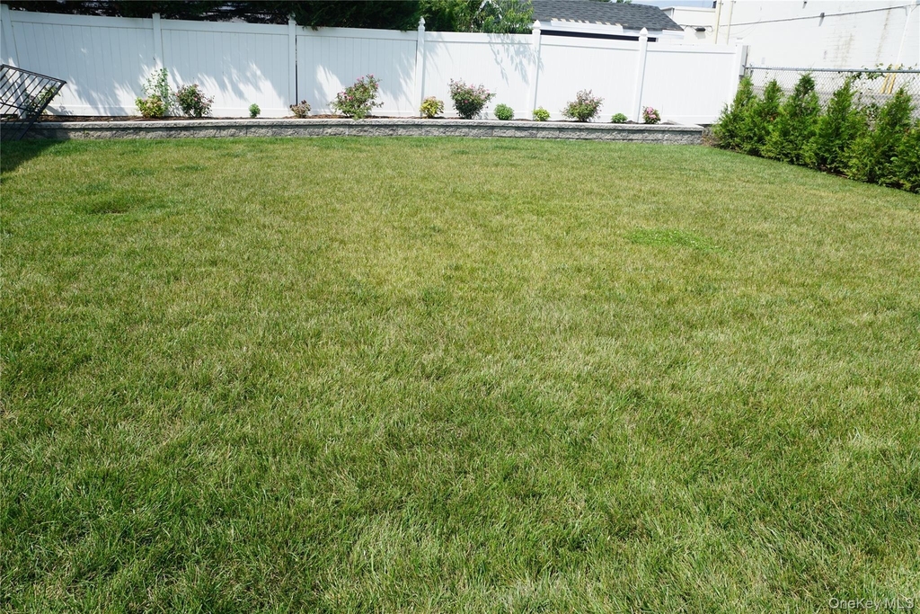 70 Dobbs Ferry Road - Photo 8
