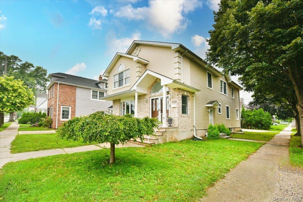 109 Charles Street - Photo 1