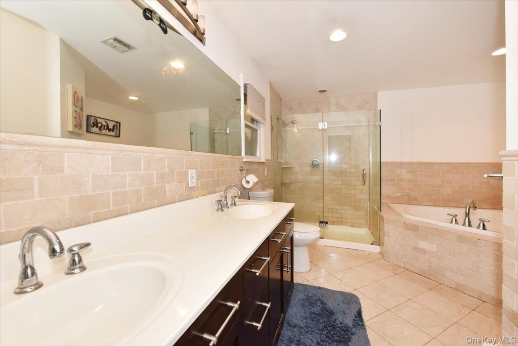 109 Charles Street - Photo 17