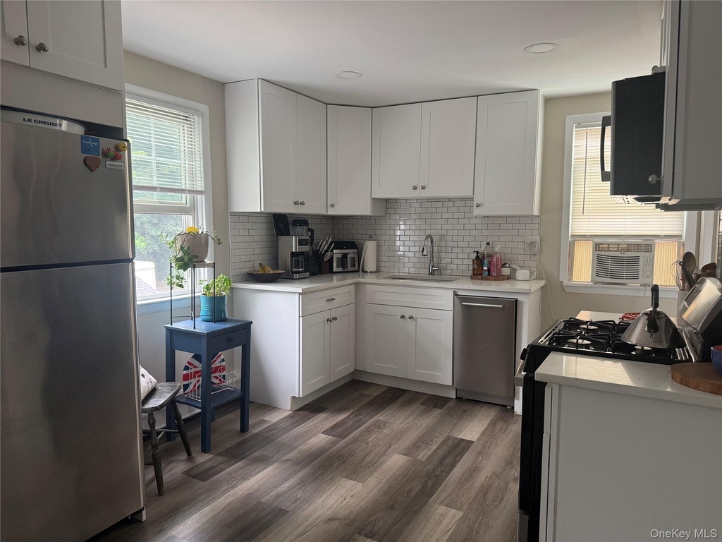 37 Edgemont Road - Photo 2