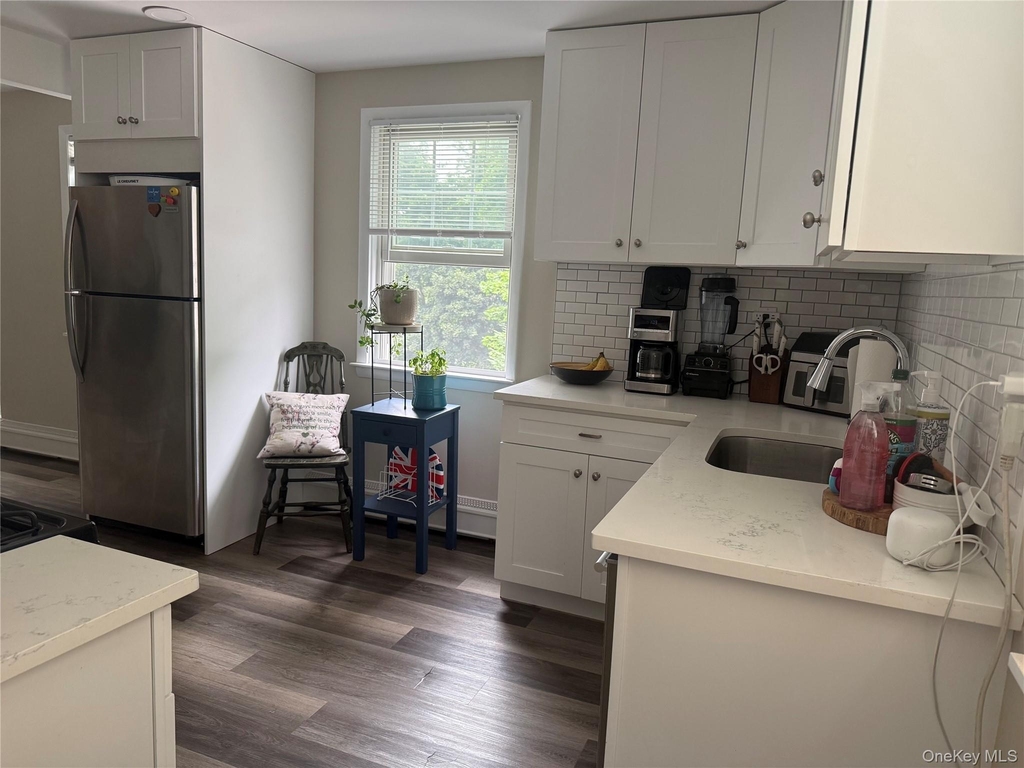 37 Edgemont Road - Photo 3