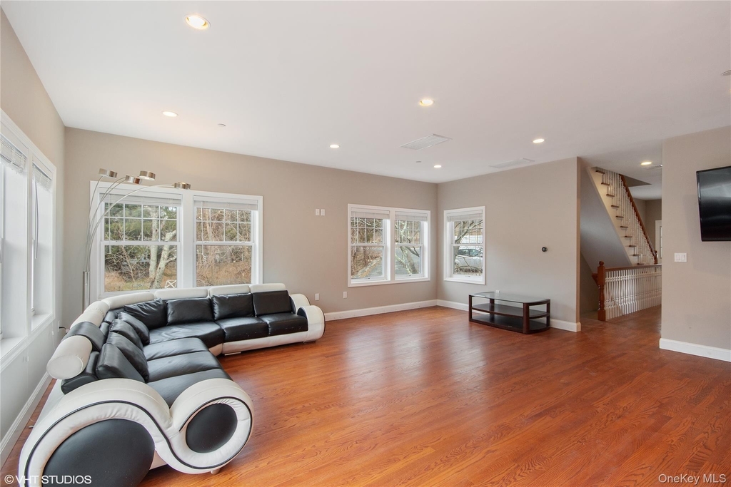 275 Croton Dam Road - Photo 6
