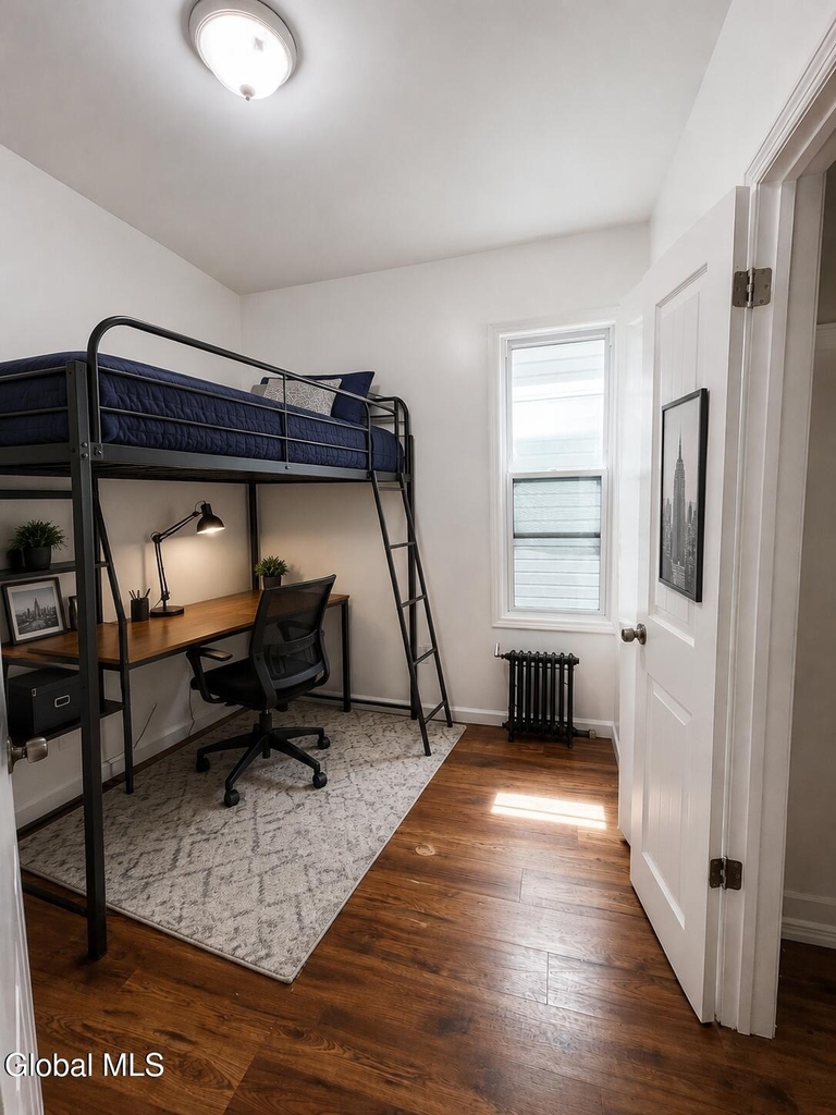 407 Victory Avenue - Photo 9
