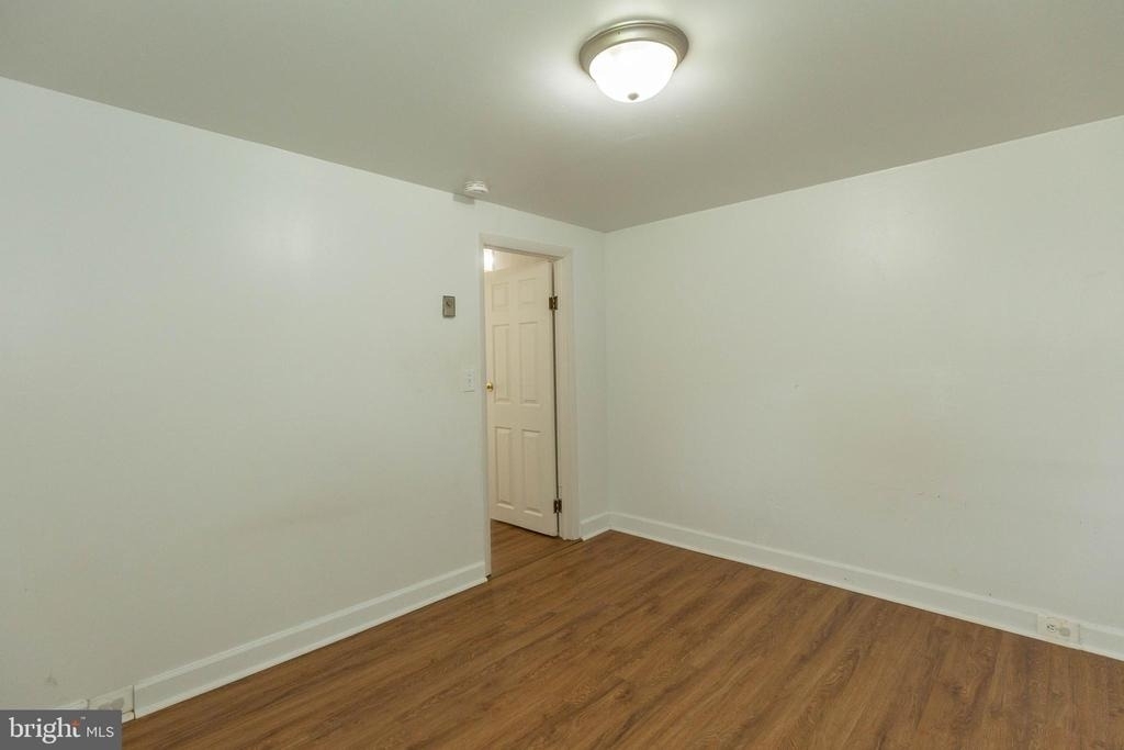 612 Preston Street N - Photo 6