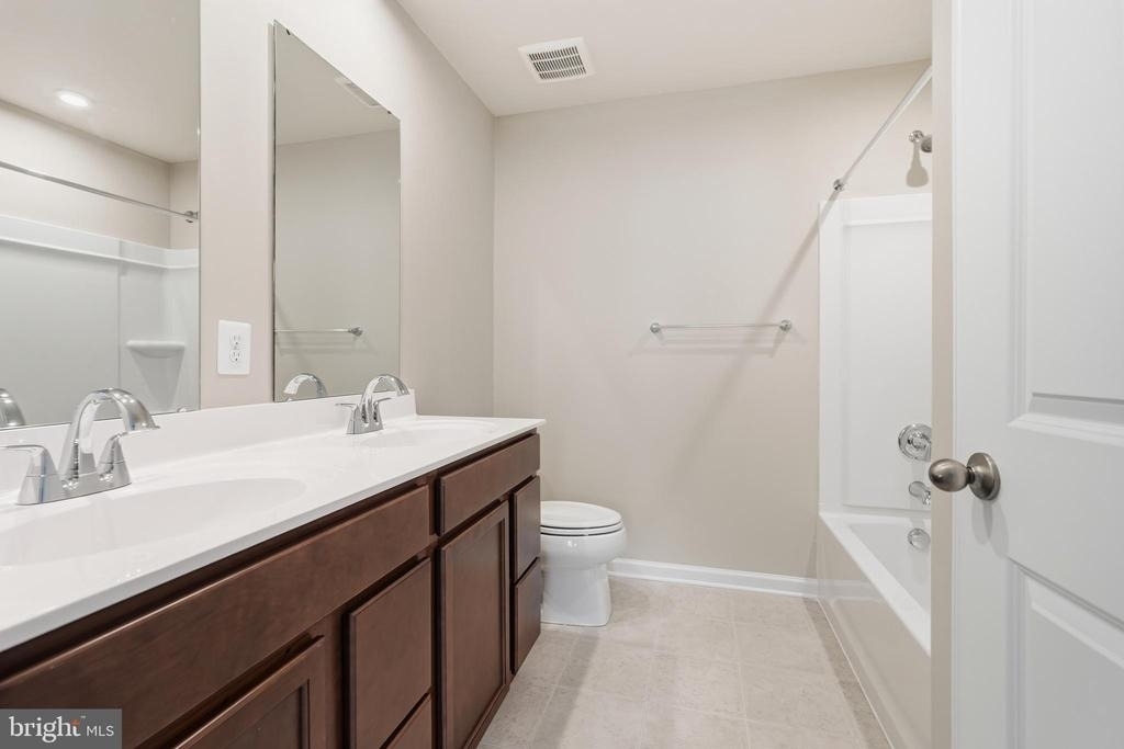 64 Dripping Springs Dr - Photo 10