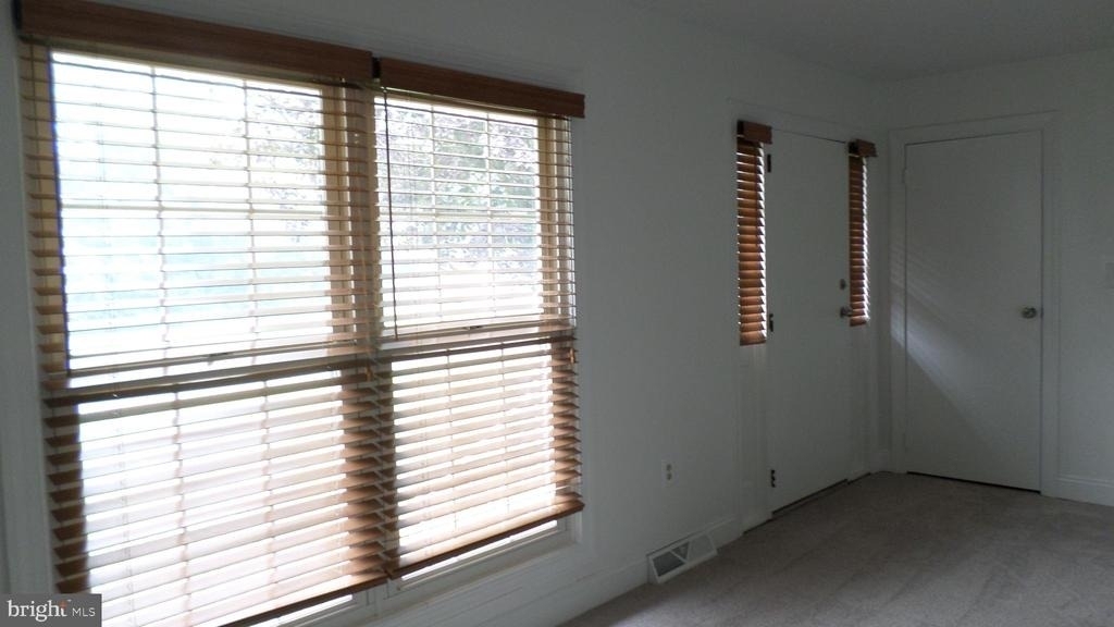16 Alma Lane - Photo 1