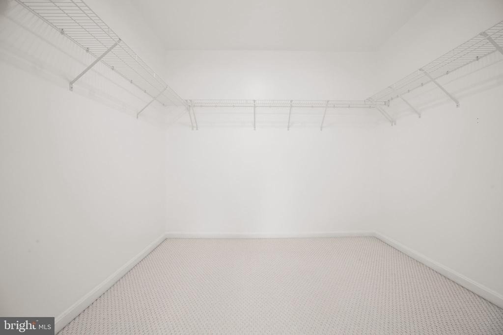 2 Alex Court - Photo 32