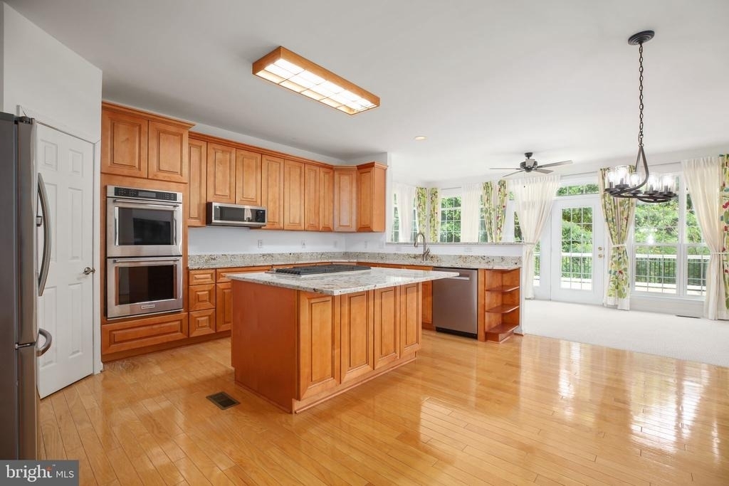 2 Alex Court - Photo 1