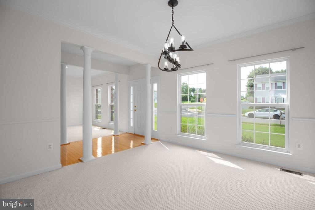 2 Alex Court - Photo 5