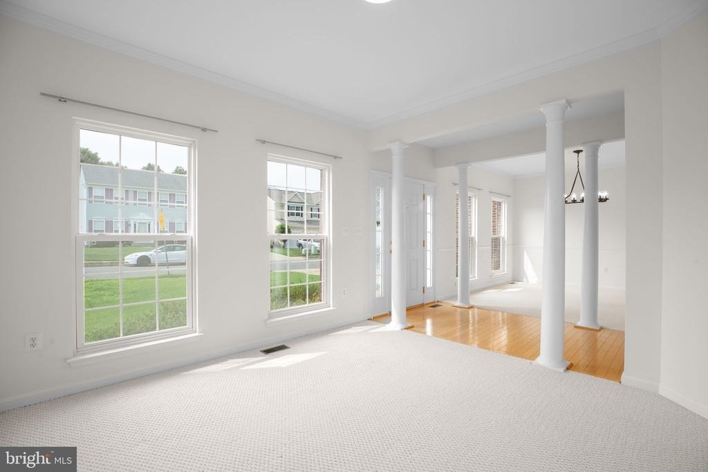 2 Alex Court - Photo 2