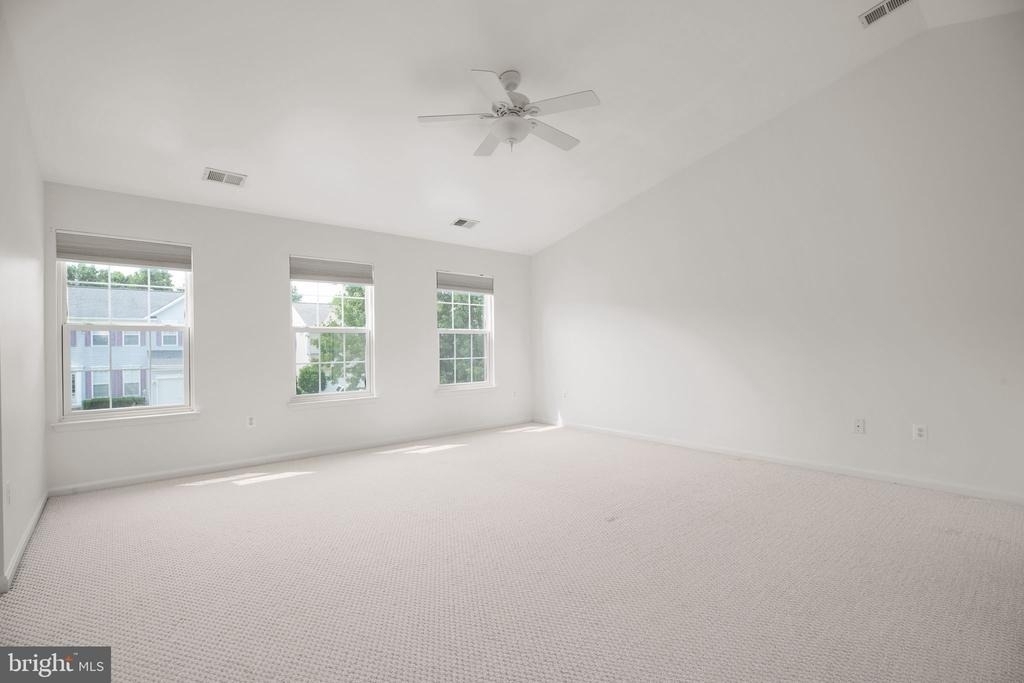 2 Alex Court - Photo 26