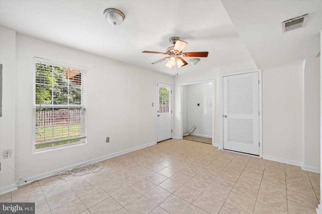 4701 Colonnade Way - Photo 28