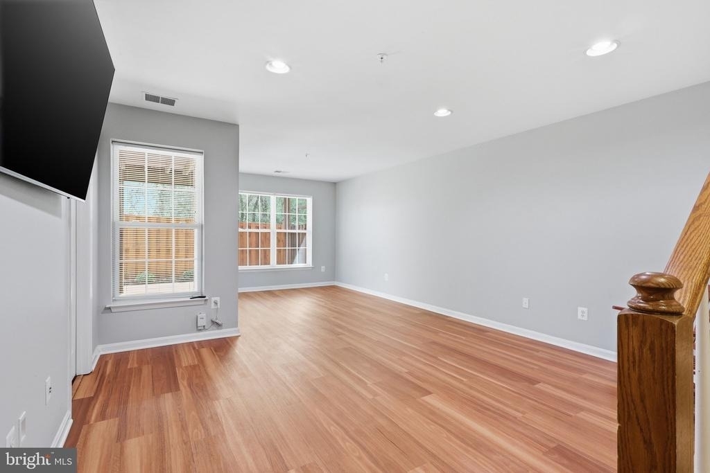 8110 Cerromar Way - Photo 17