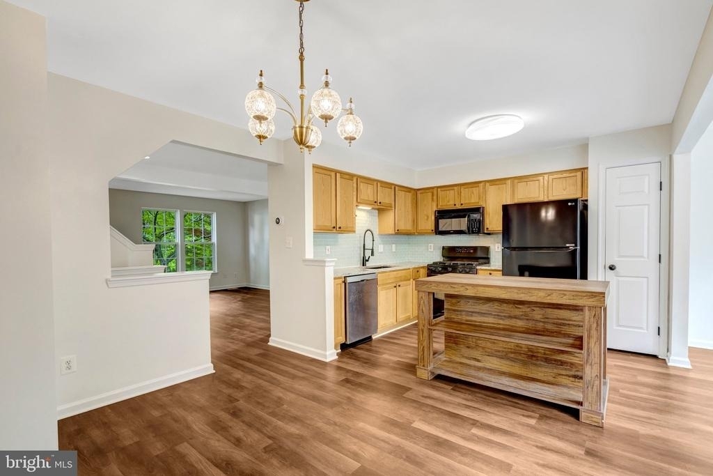 7057 Sauvage Lane - Photo 10