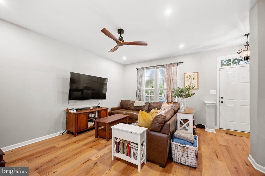 7005 Manahoac Place - Photo 7