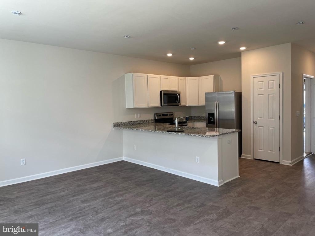 250 Baker Drive - Photo 5