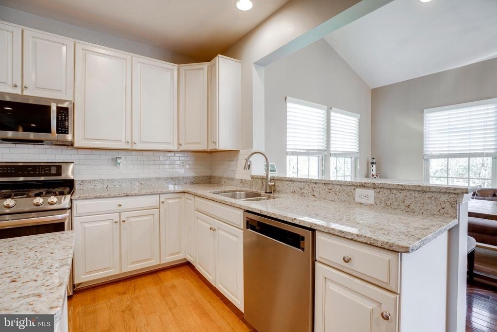 43023 Spyder Place - Photo 12