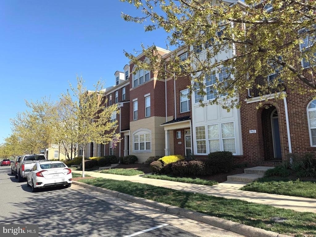 19410 Front Street - Photo 1