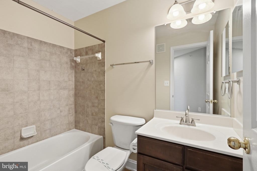4424 Eastwick Court - Photo 19
