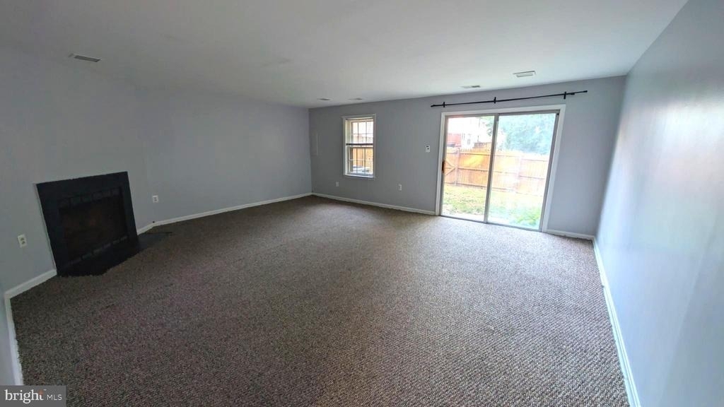 5612 Sutherland Court - Photo 33