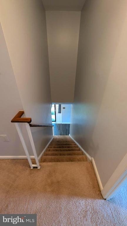 5612 Sutherland Court - Photo 20