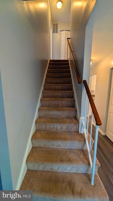 5612 Sutherland Court - Photo 19
