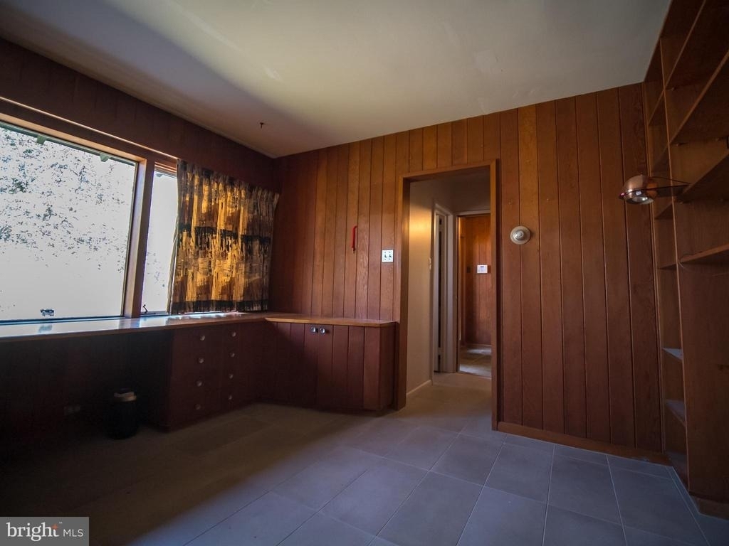 4313 Woodlark Drive - Photo 5