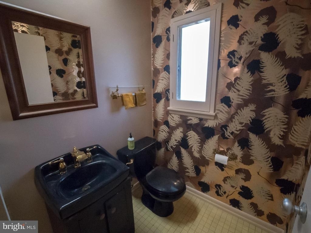 4313 Woodlark Drive - Photo 8